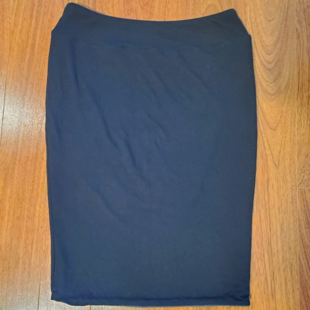Encircled Reversible Pencil Skirt
